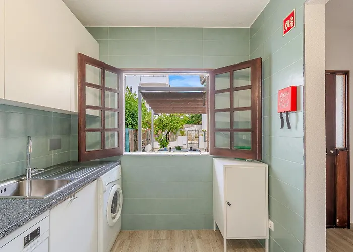 A Casa Da Ana - By Algarkasa * Albufeira