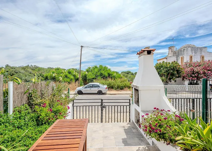 A Casa Da Ana - By Algarkasa Holiday home