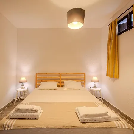 A Casa Da Ana - By Algarkasa Feriehus